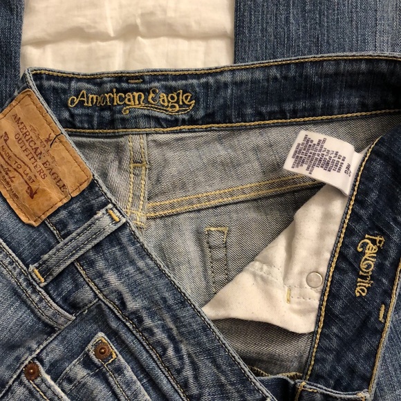 American Eagle Vintage “Favorite” Jeans sz 10 - Picture 3 of 5